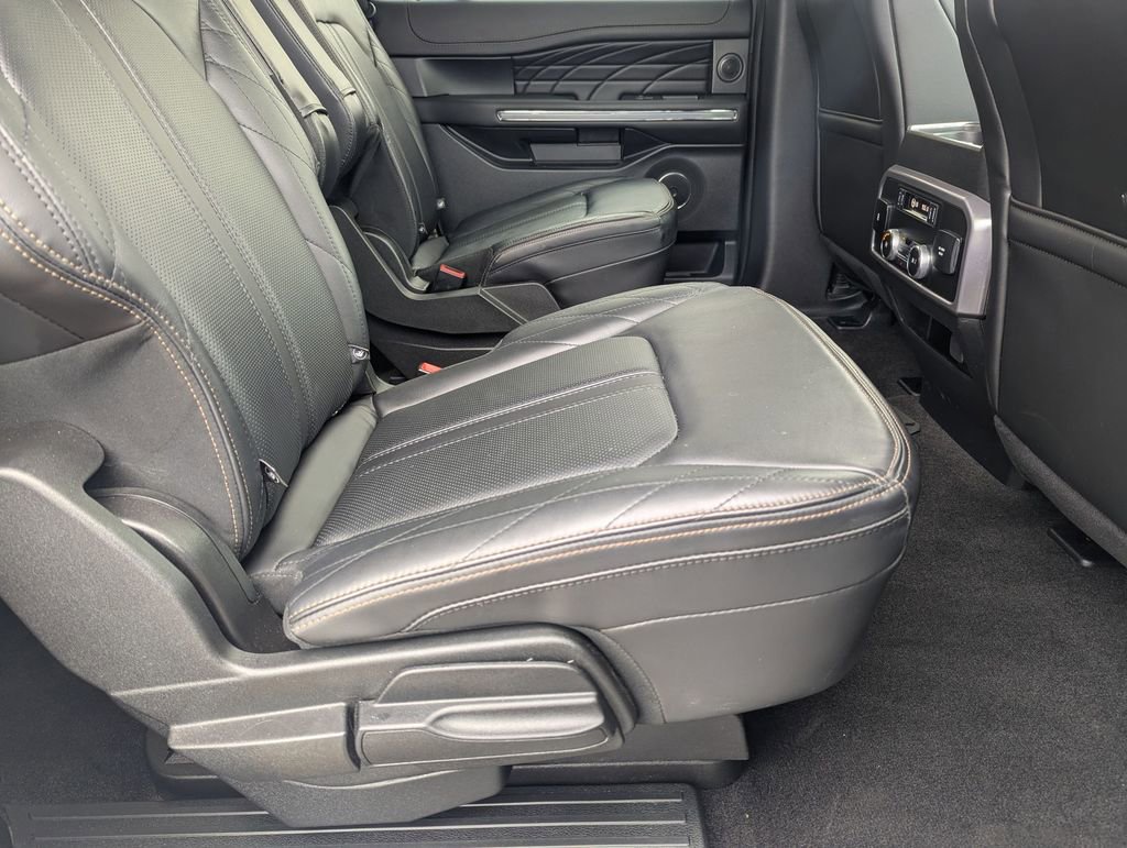 Used 2021 Ford Expedition Max Platinum image 32