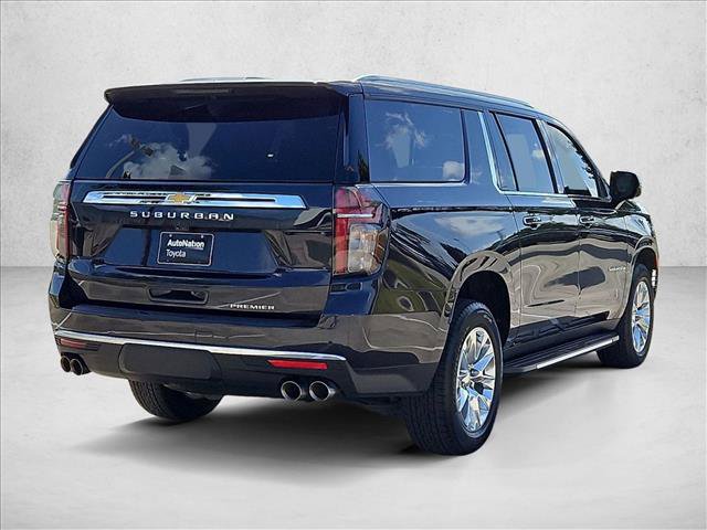 Used 2022 Chevrolet Suburban Premier RWD image 5