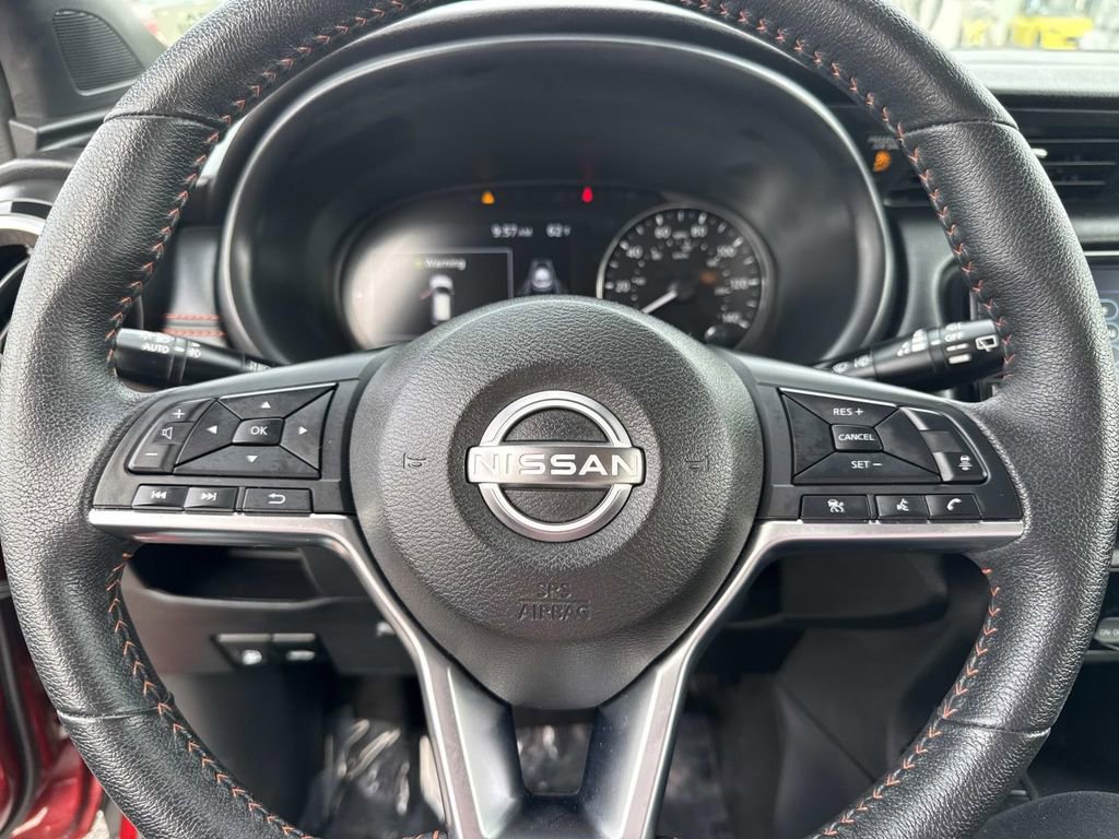 Used 2024 Nissan Kicks SR image 28
