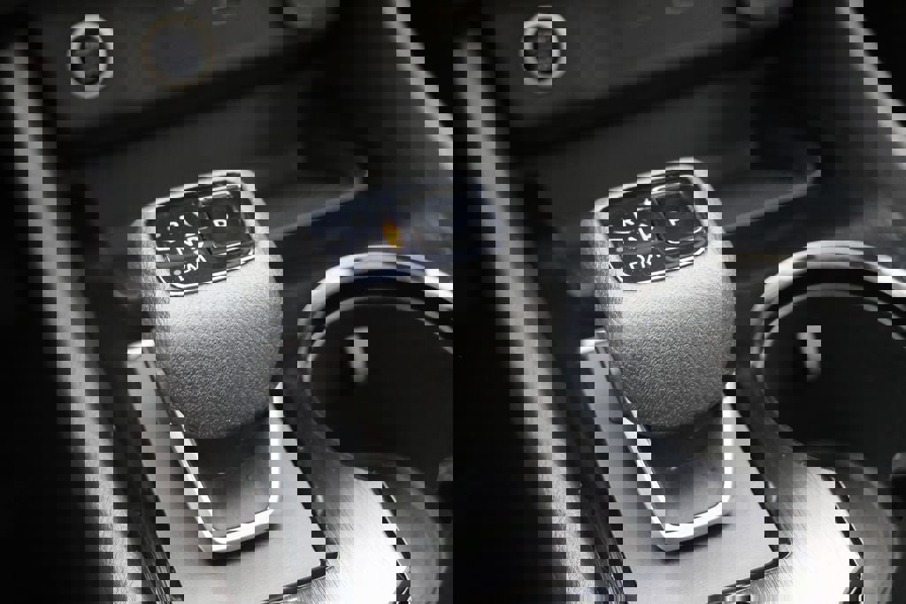 Used 2023 Nissan Rogue SV w/ SV Premium B Package image 24