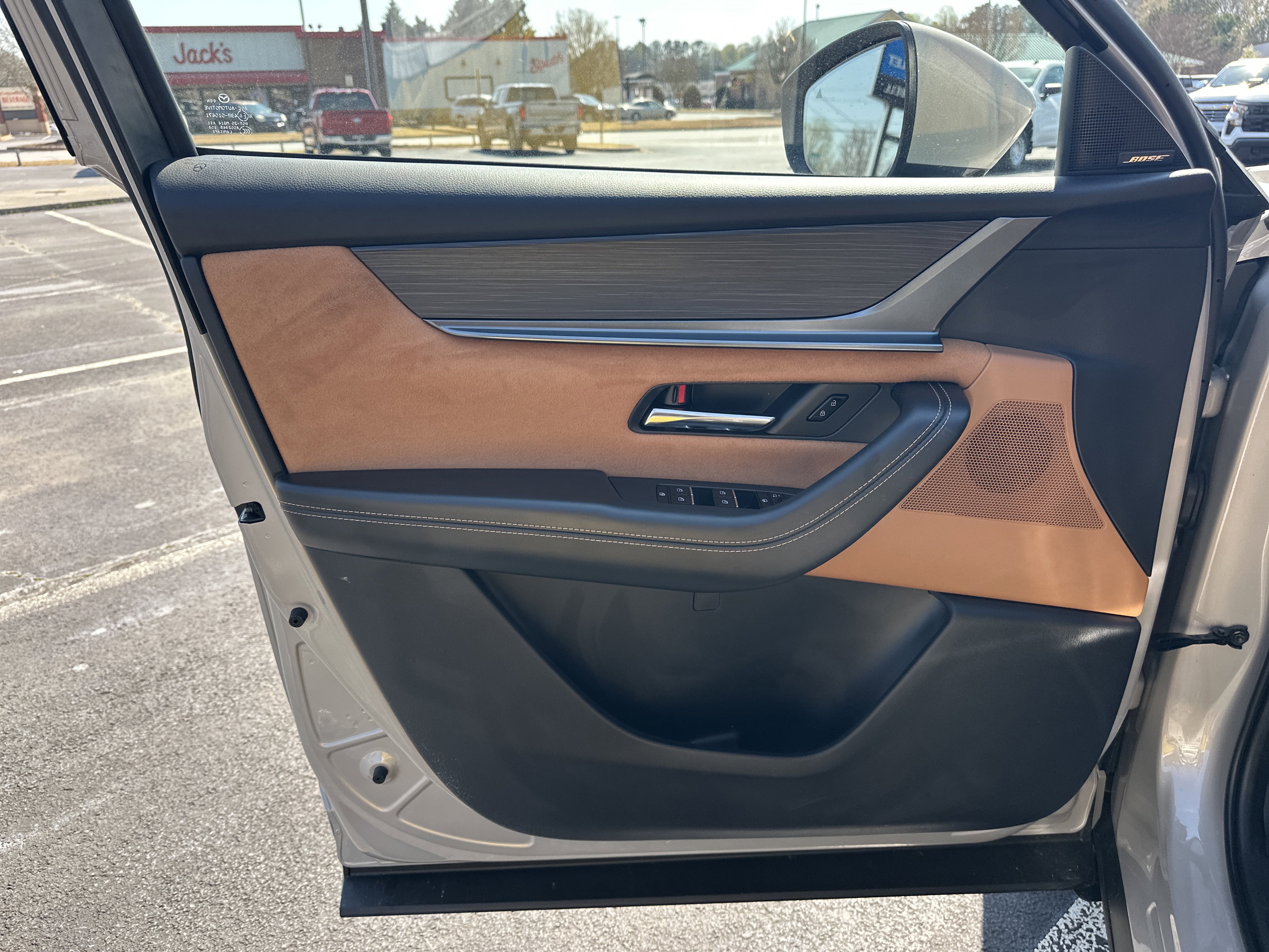 Used 2025 MAZDA CX-90 3.3 Turbo S w/ Premium Plus image 11