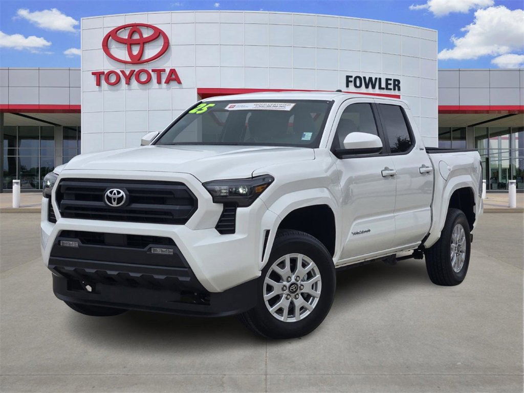 Used 2025 Toyota Tacoma SR5