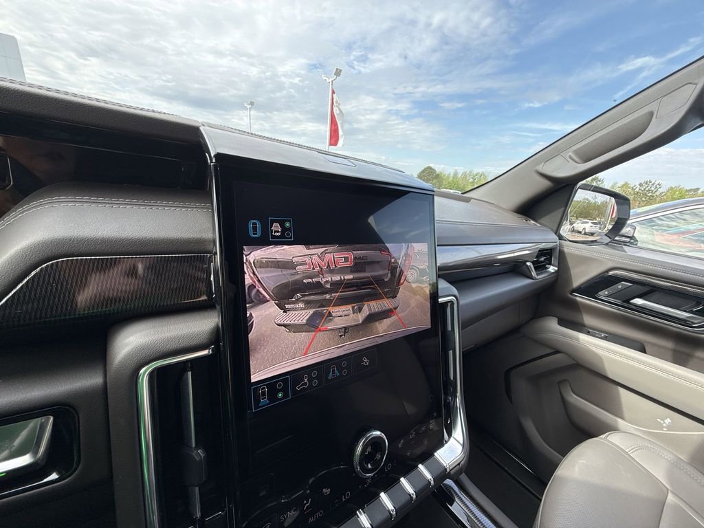 Certified 2025 GMC Yukon Elevation image 21
