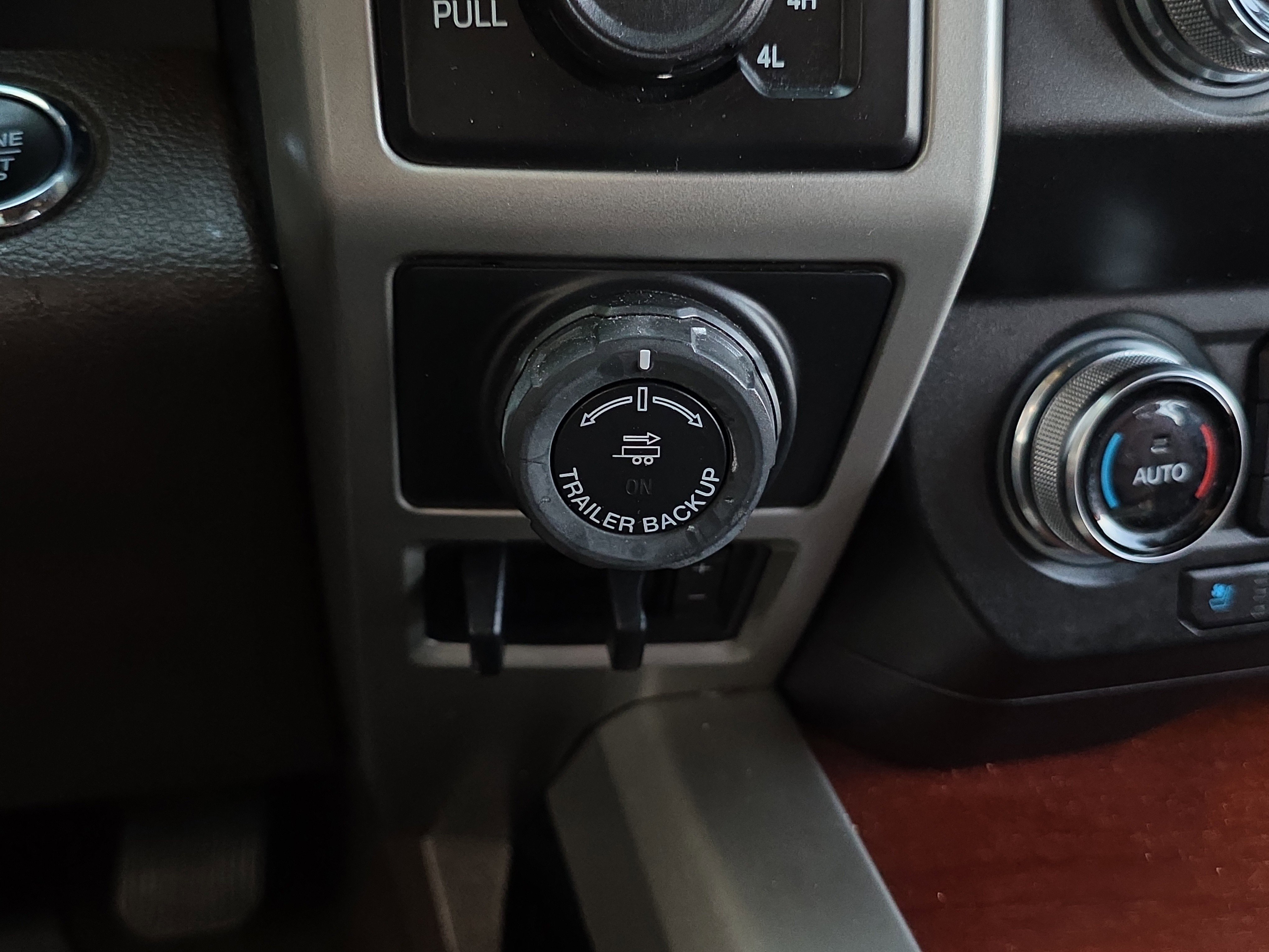 Used 2019 Ford F150 King Ranch w/ Equipment Group 601A Luxury image 32