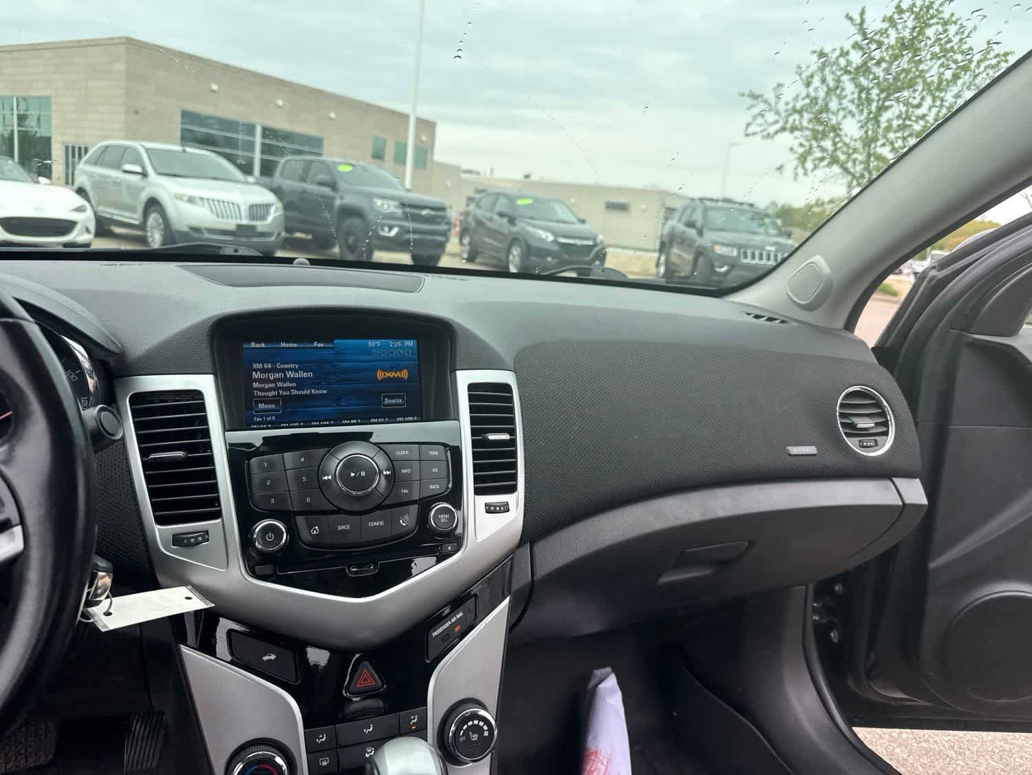 Used 2015 Chevrolet Cruze LT w/ RS Package FWD image 9