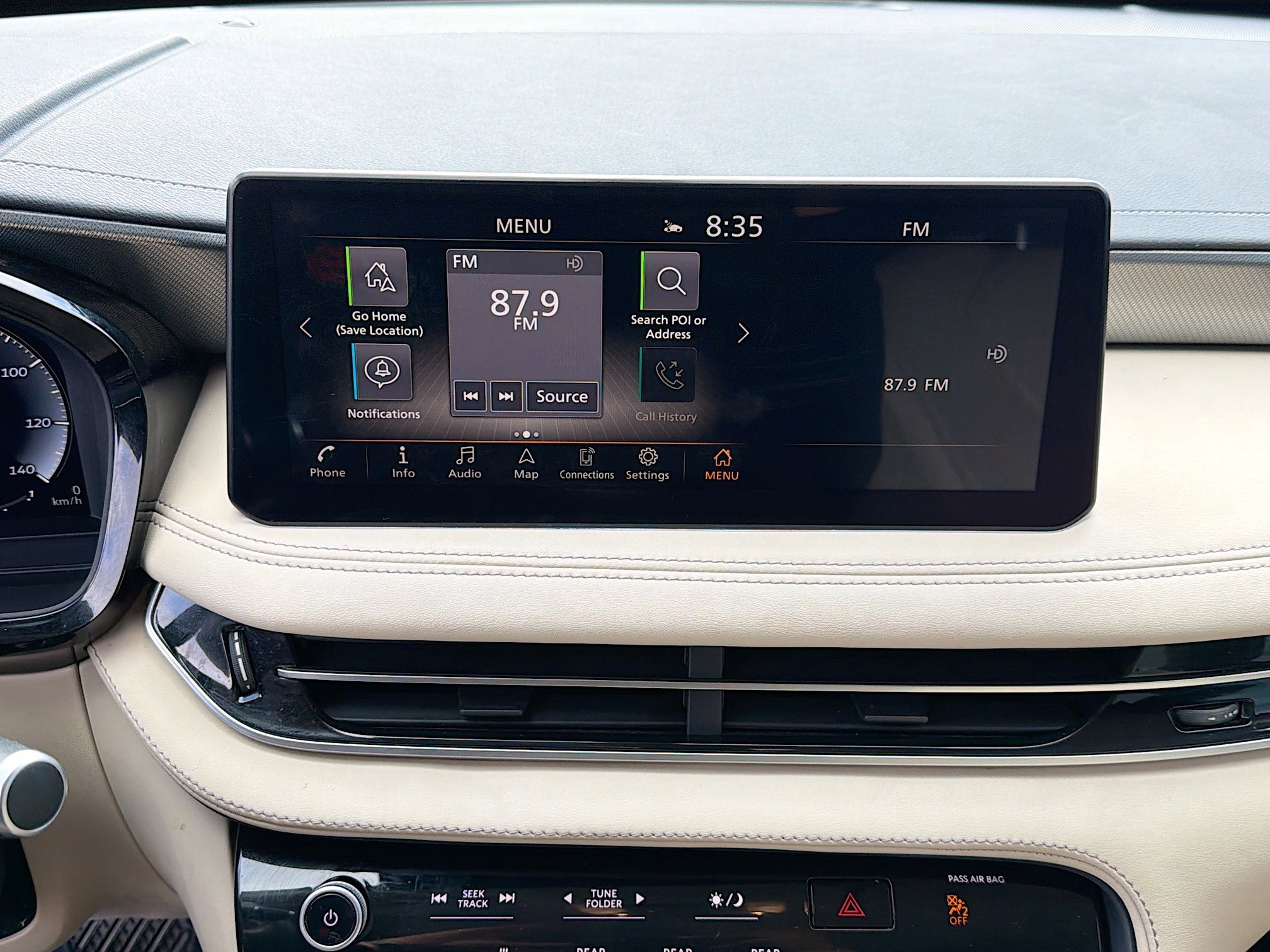 Used 2023 INFINITI QX60 Luxe w/ Performance Audio Package AWD/4WD image 31