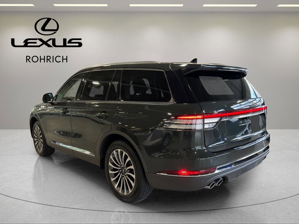 Used 2022 Lincoln Aviator Reserve w/ Equipment Group 201A image 8