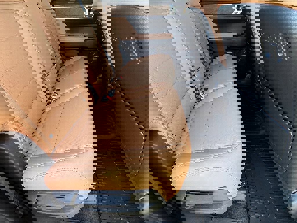 New 2026 Hyundai Santa Fe Limited AWD/4WD image 11