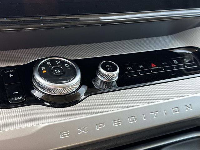 Certified 2025 Ford Expedition Max Active image 30