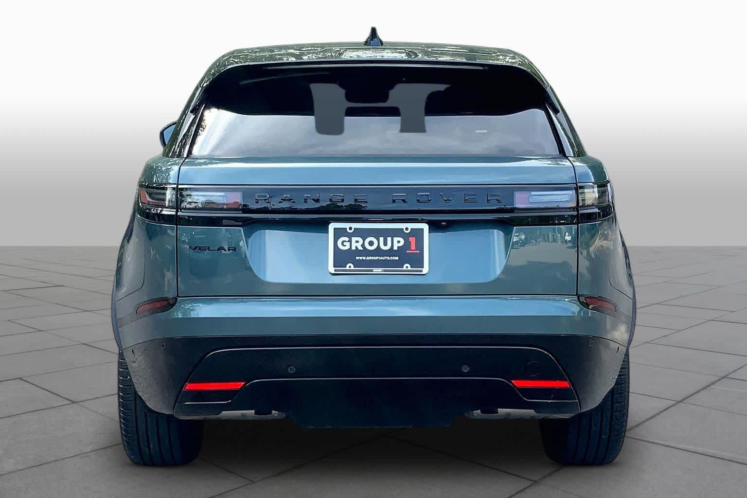 Used 2026 Land Rover Range Rover Velar Dynamic SE AWD/4WD image 5