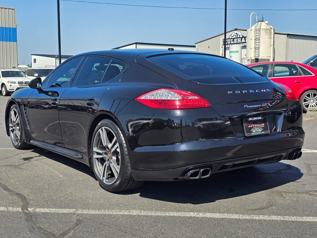 Used 2013 Porsche Panamera GTS AWD/4WD image 3