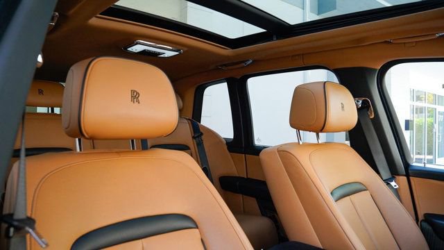 Used 2019 Rolls-Royce Cullinan image 88