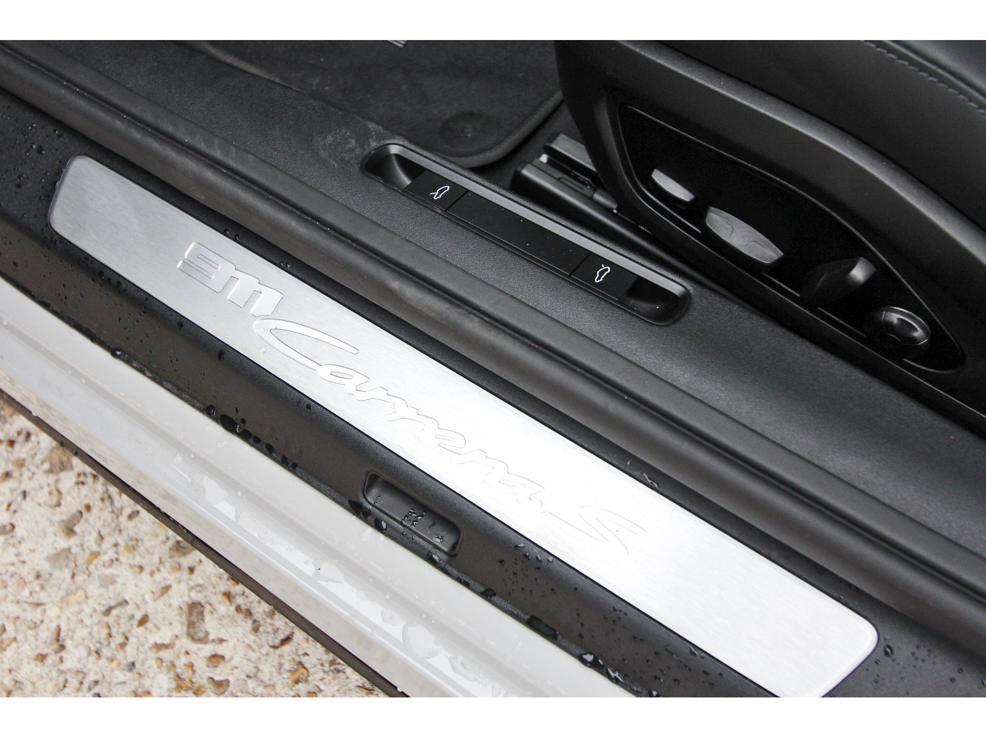 Used 2025 Porsche 911 Carrera S image 31