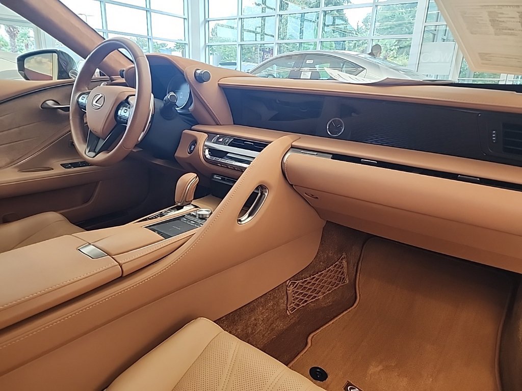 Certified 2021 Lexus LC 500 Coupe w/ Touring Package RWD image 18