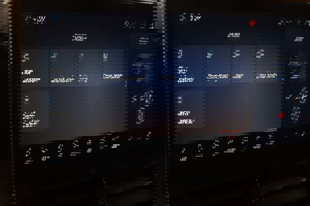 Used 2023 Lincoln Navigator Reserve image 38