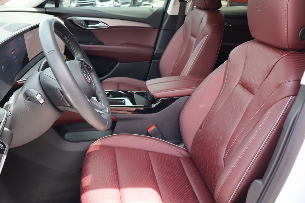 New 2025 Buick Envision Sport Touring image 10