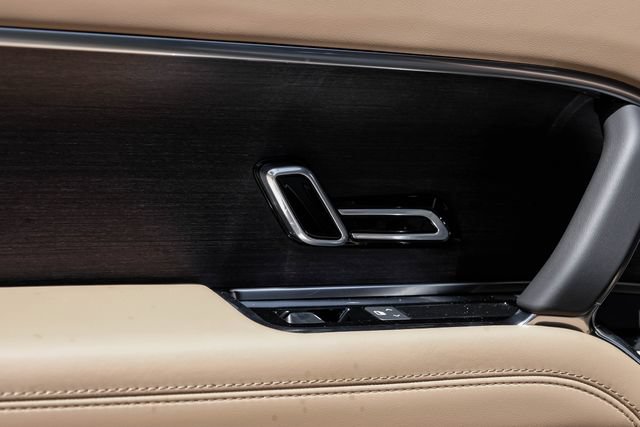New 2026 Land Rover Range Rover SE AWD/4WD image 60
