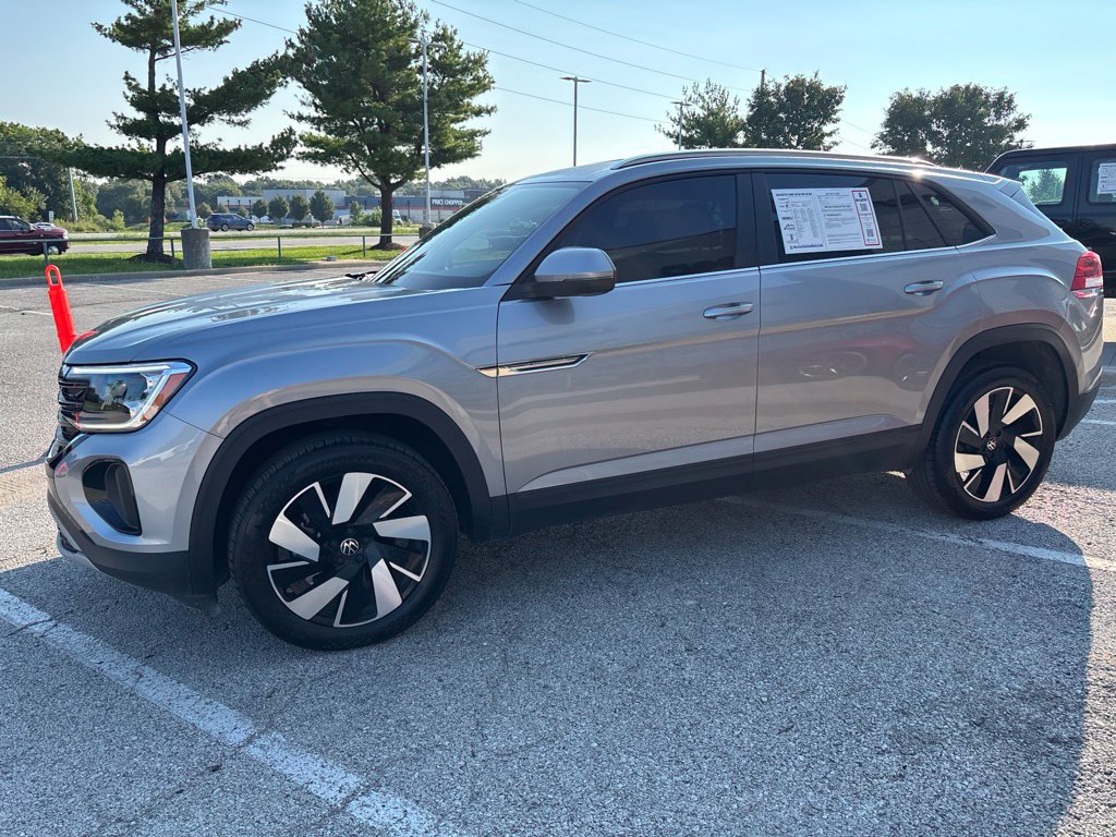 Used 2026 Volkswagen Atlas Cross Sport SE AWD/4WD image 15