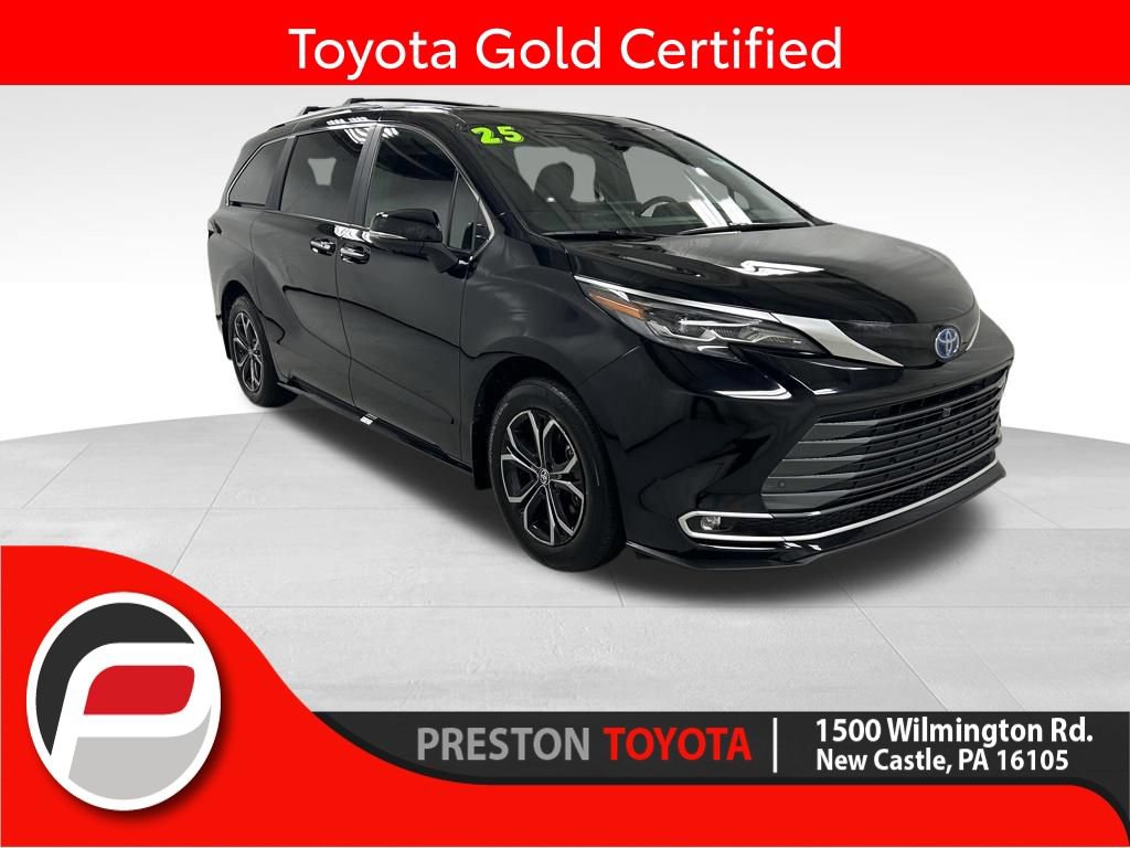 Certified 2025 Toyota Sienna Platinum