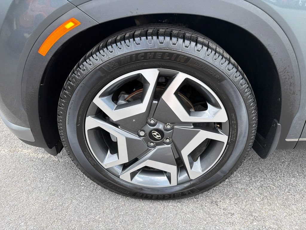 Used 2024 Hyundai Palisade Limited AWD/4WD image 12