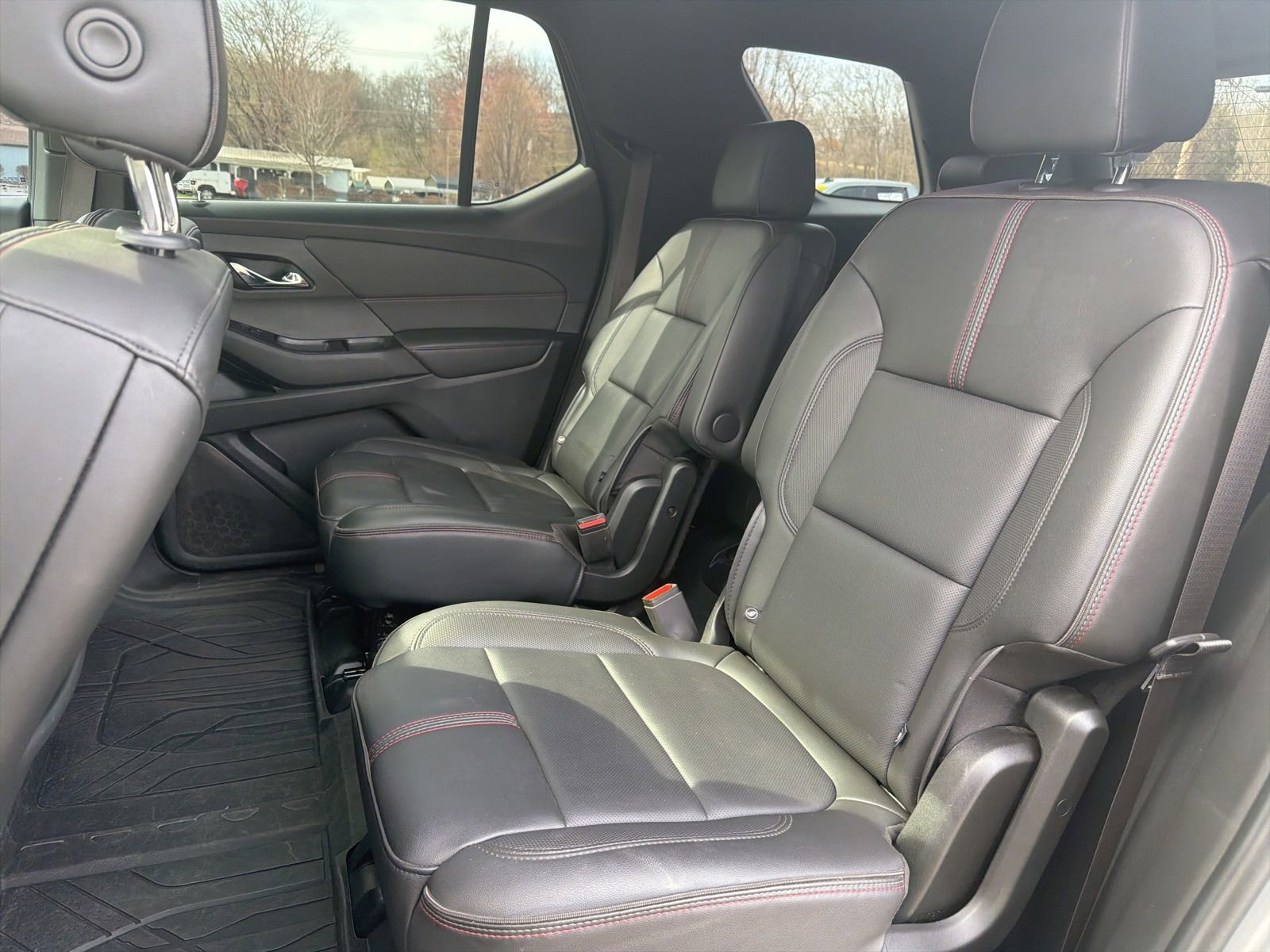 Certified 2023 Chevrolet Traverse RS w/ LPO, Cargo Package image 29