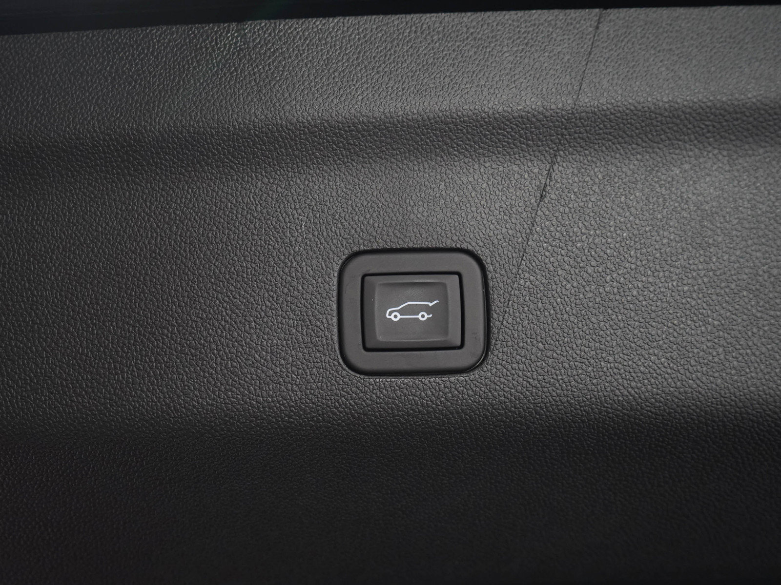 Used 2026 GMC Yukon XL AT4 Ultimate AWD/4WD image 11