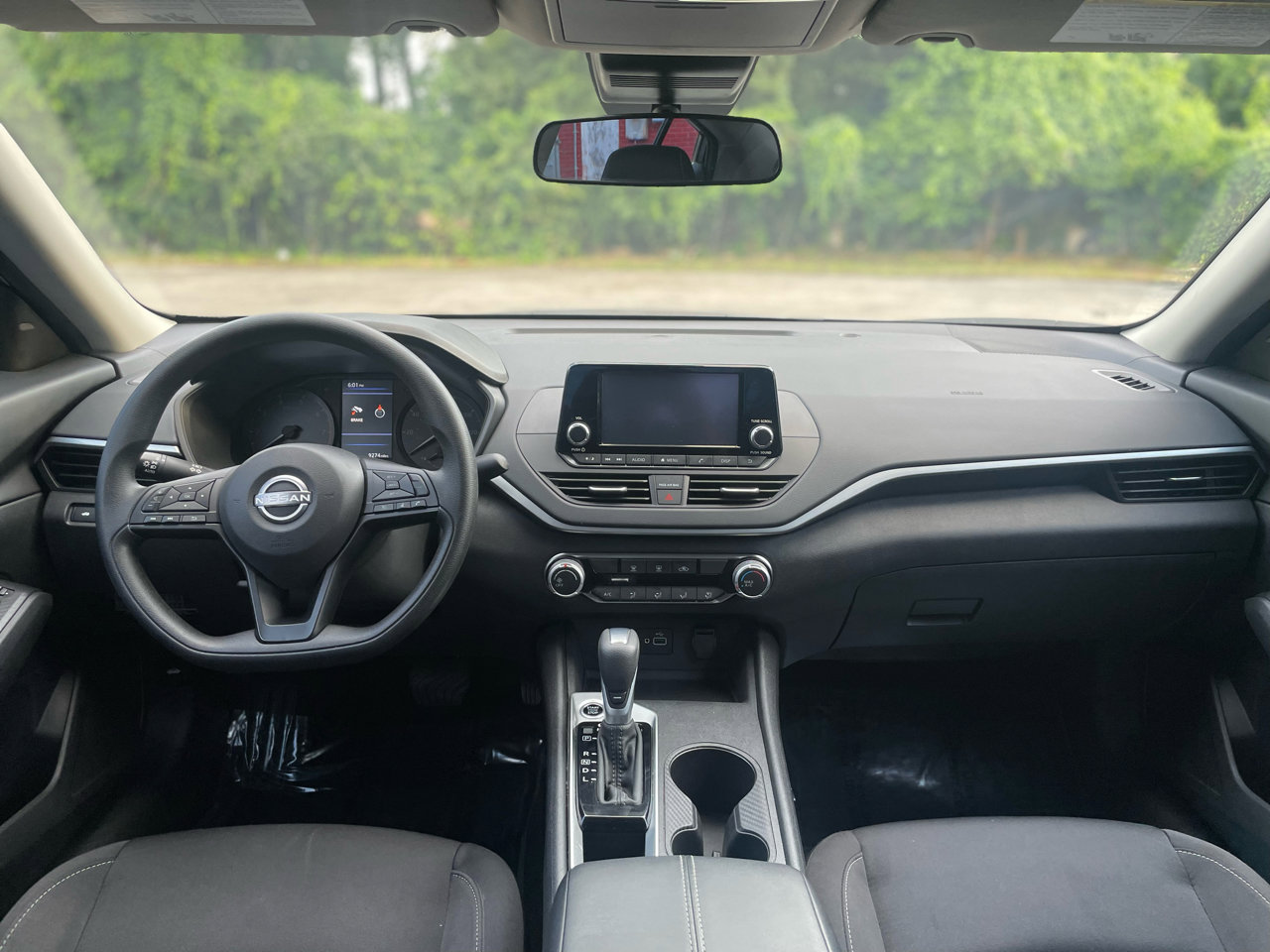 Used 2024 Nissan Altima 2.5 S image 28