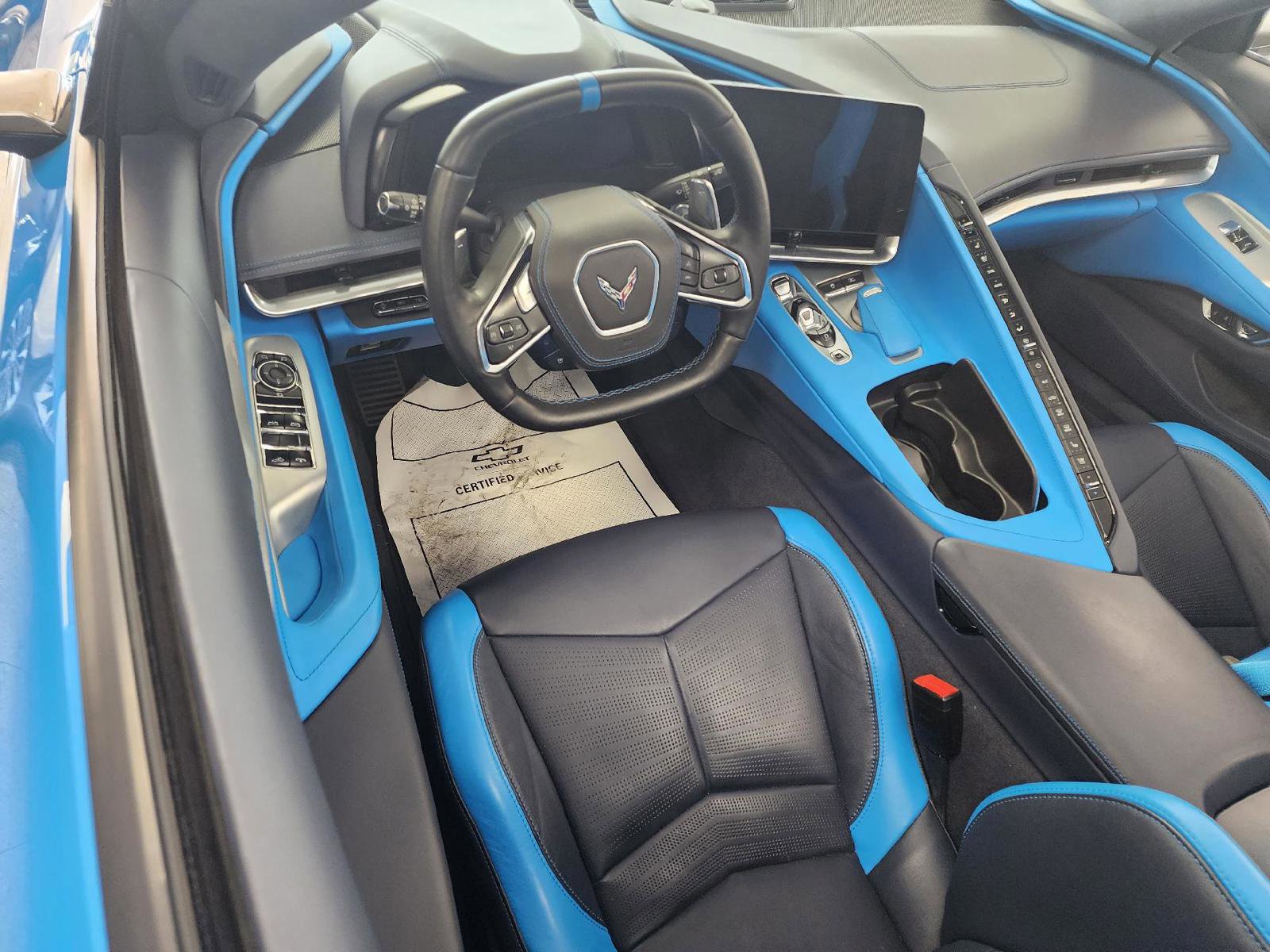 Used 2021 Chevrolet Corvette Stingray Premium Conv w/ Z51 Performance Package image 8