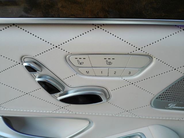 Used 2015 Mercedes-Benz S 63 AMG 4MATIC Sedan image 19