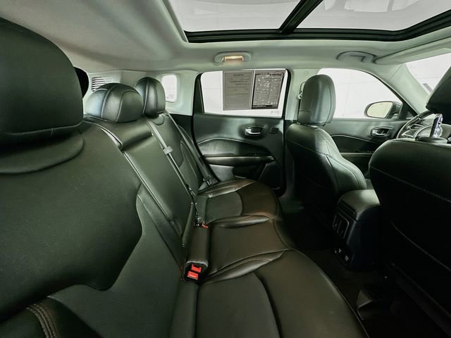 Used 2021 Jeep Compass Limited w/ Sun and Sound Group AWD/4WD image 27