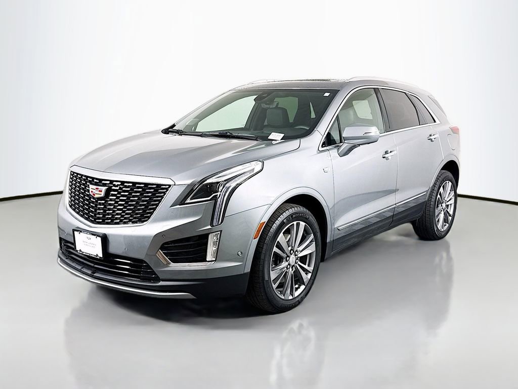 Certified 2025 Cadillac XT5 Premium Luxury w/ Technology Package image 3