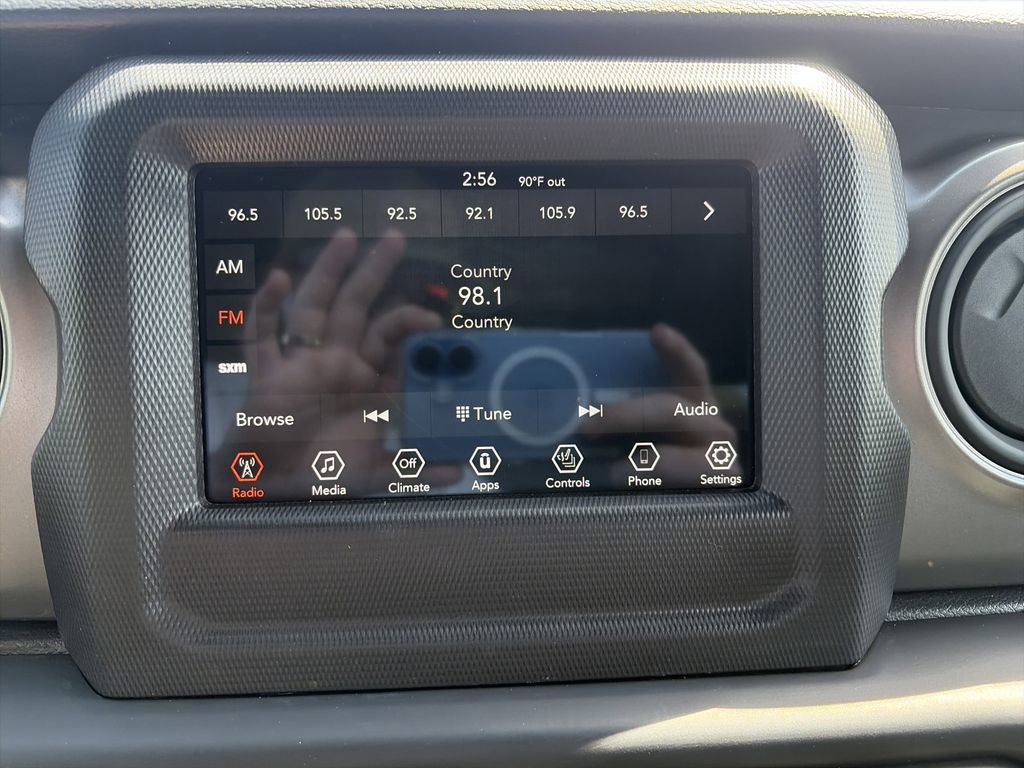 Used 2022 Jeep Wrangler Unlimited Sport AWD/4WD image 23