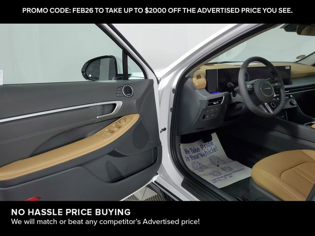 New 2025 Hyundai Sonata Limited image 9