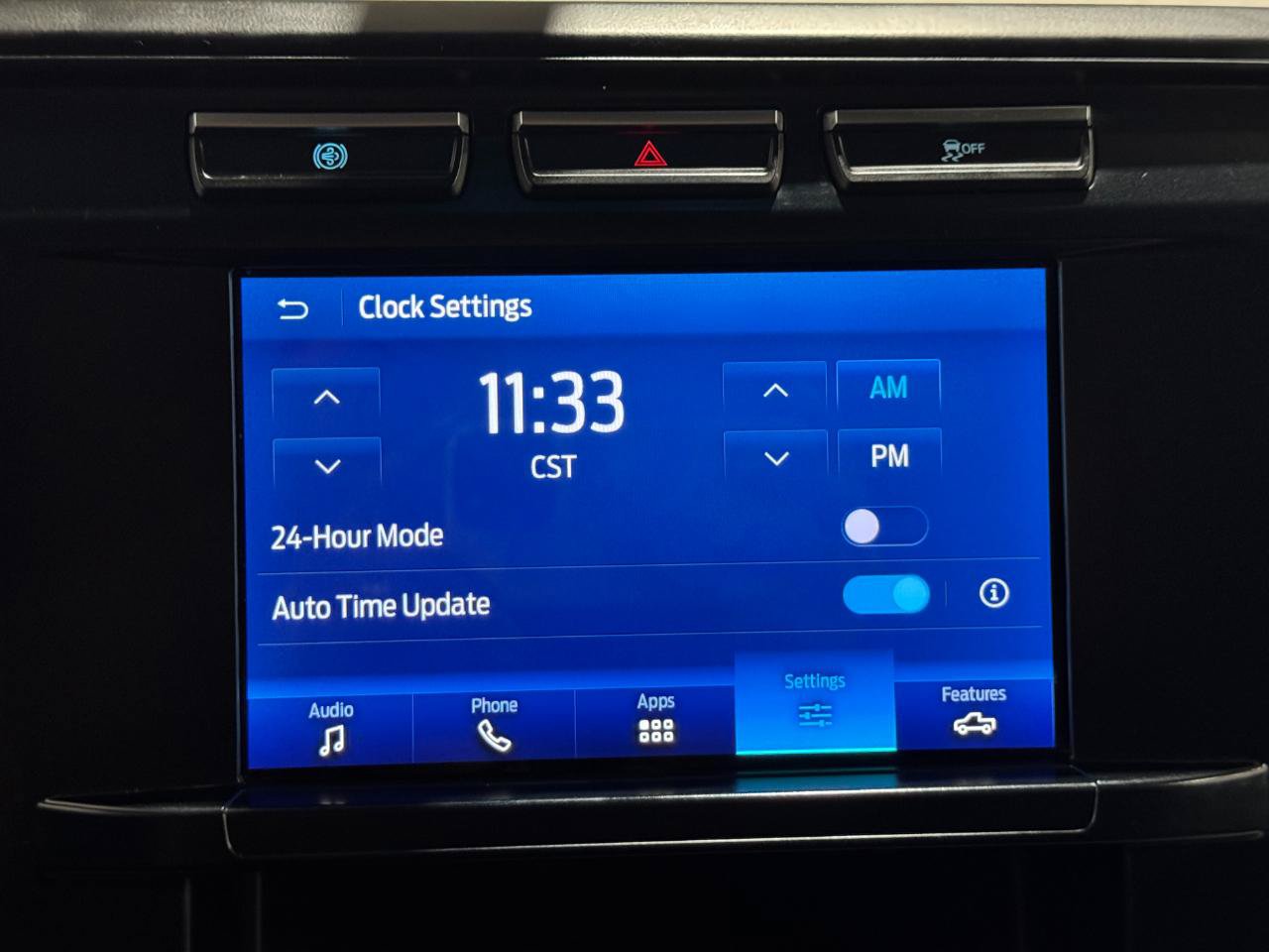 Used 2024 Ford F550 4x4 Crew Cab Super Duty w/ XLT Value Package image 38