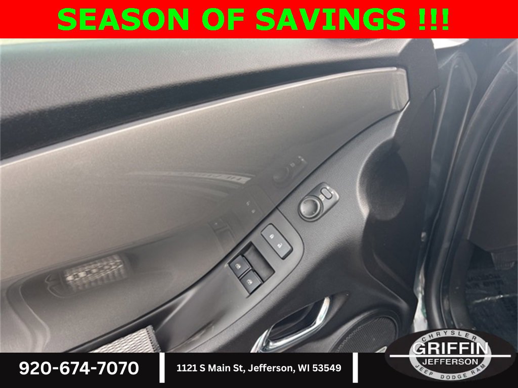 Used 2012 Chevrolet Camaro SS image 19