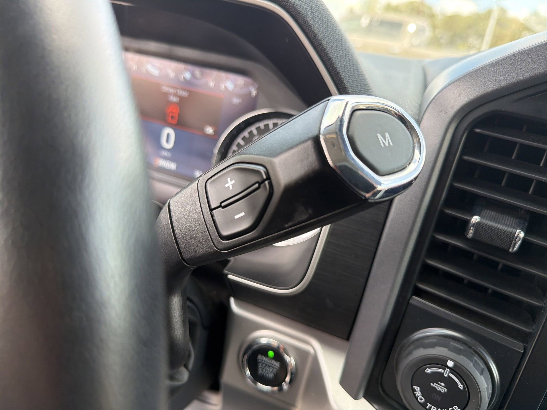 Certified 2022 Ford F150 XLT w/ Equipment Group 302A High image 15