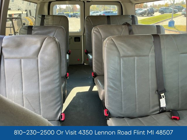 Used 2014 Ford E-150 and Econoline 150 Wagon RWD image 21