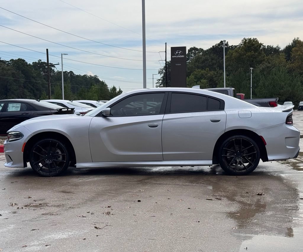 Used 2022 Dodge Charger R/T w/ Plus Group RWD image 11