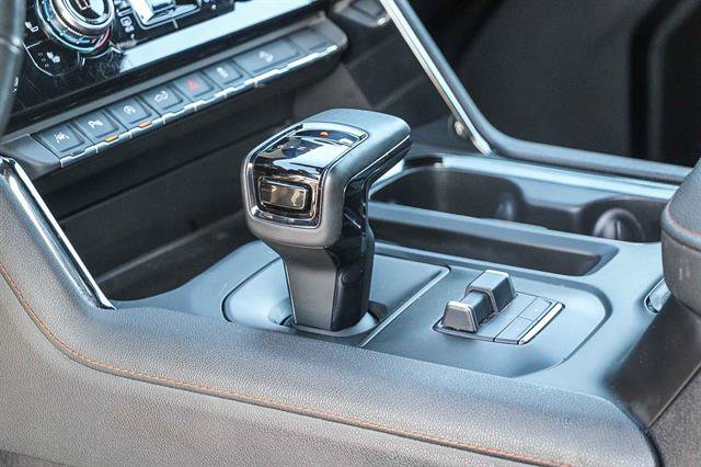 Used 2025 GMC Sierra 1500 AT4 w/ AT4 Premium Package image 21