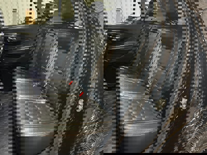 Used 2019 GMC Terrain SLT w/ Preferred Package image 19