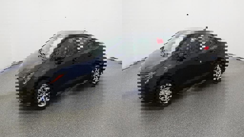 New 2026 Toyota Corolla LE image 2