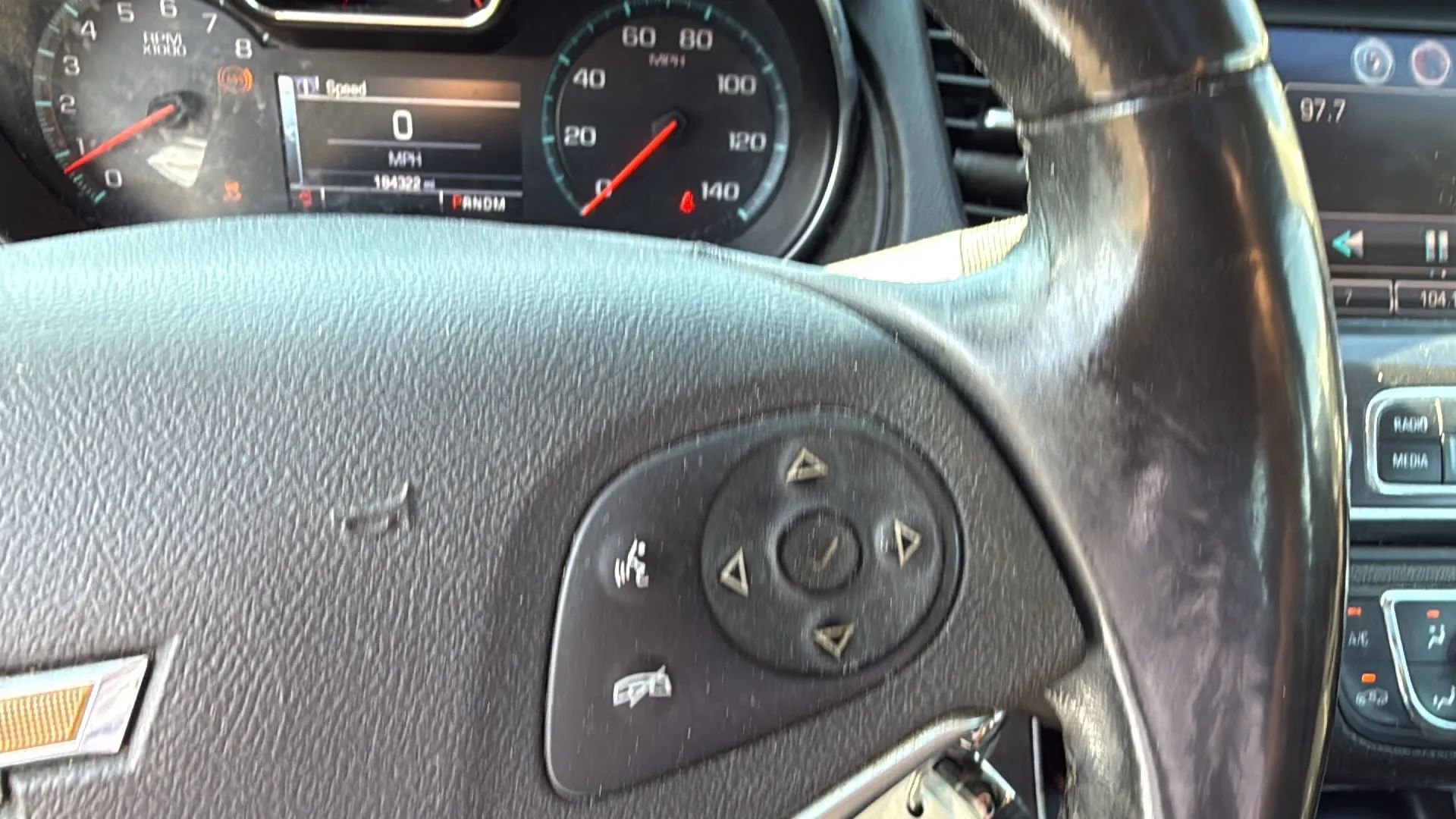 Used 2014 Chevrolet Impala LT w/ Convenience Package image 15