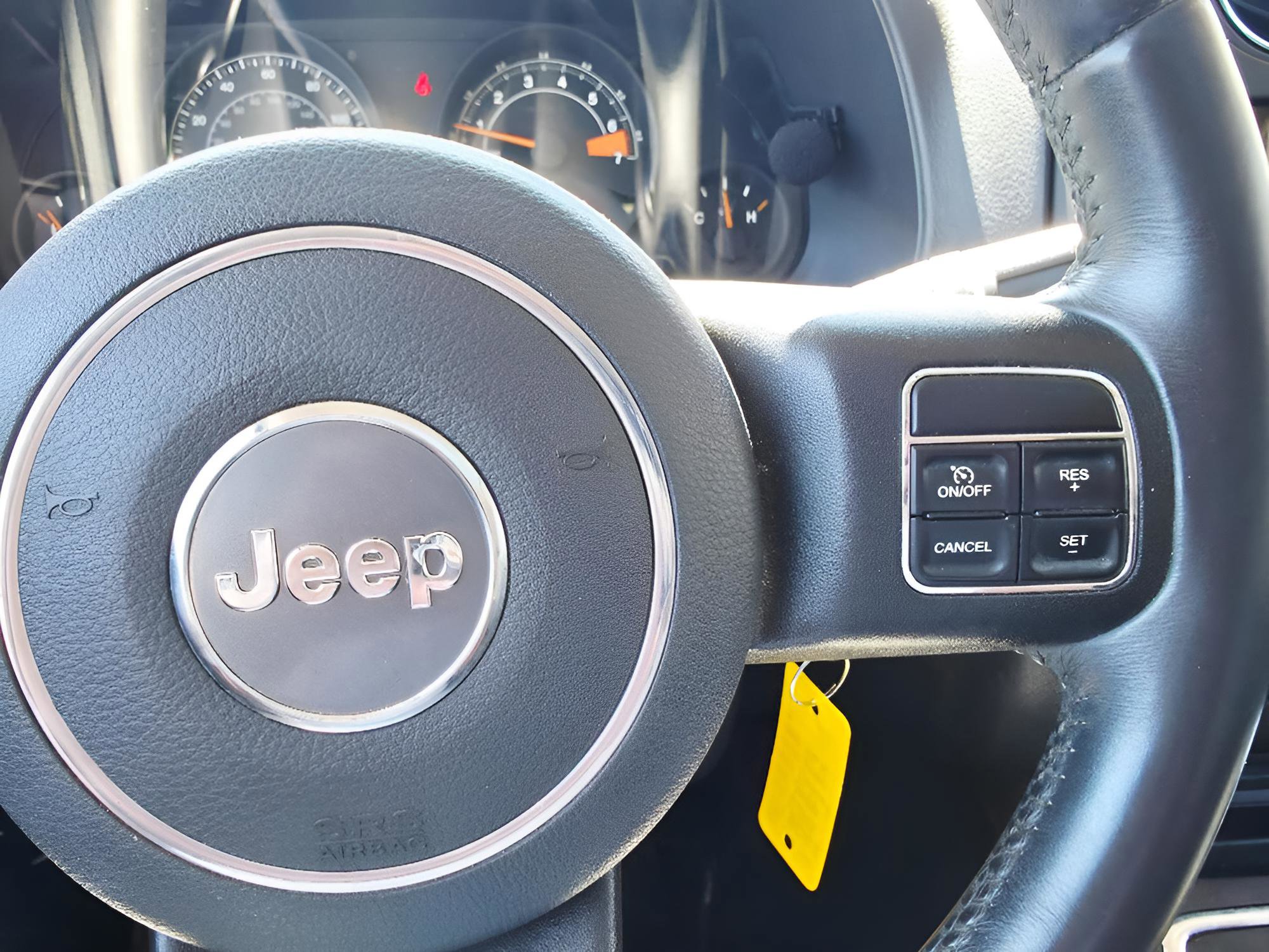 Used 2015 Jeep Patriot High Altitude AWD/4WD image 25