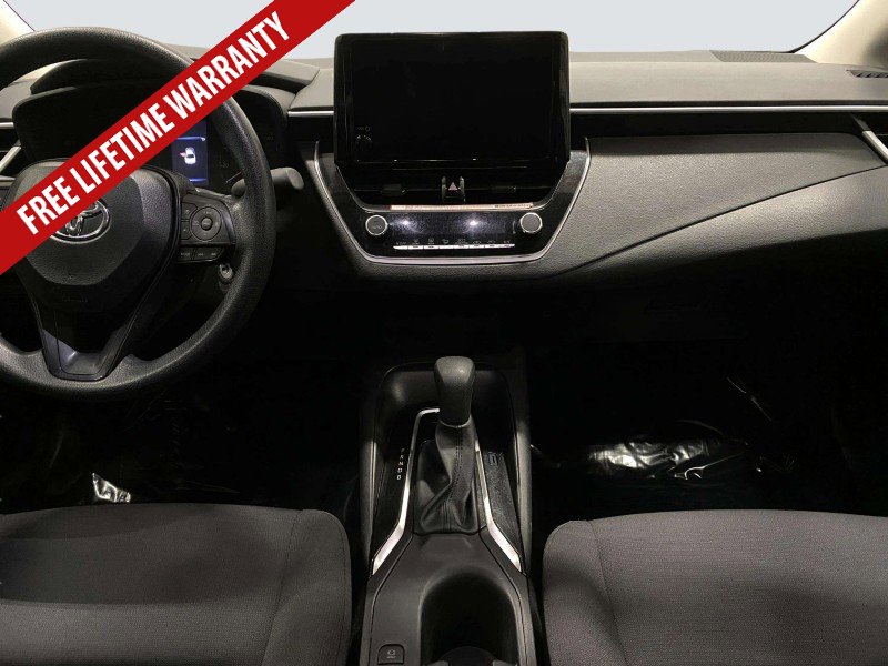 Used 2025 Toyota Corolla LE FWD image 18
