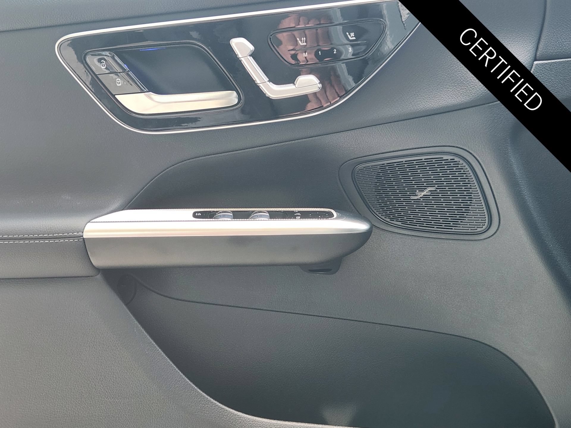 Certified 2026 Mercedes-Benz GLC 300 image 22