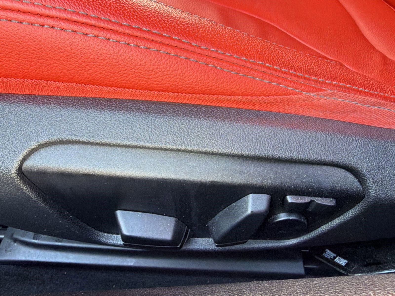 Certified 2023 BMW Z4 M40i w/ Premium Package image 14