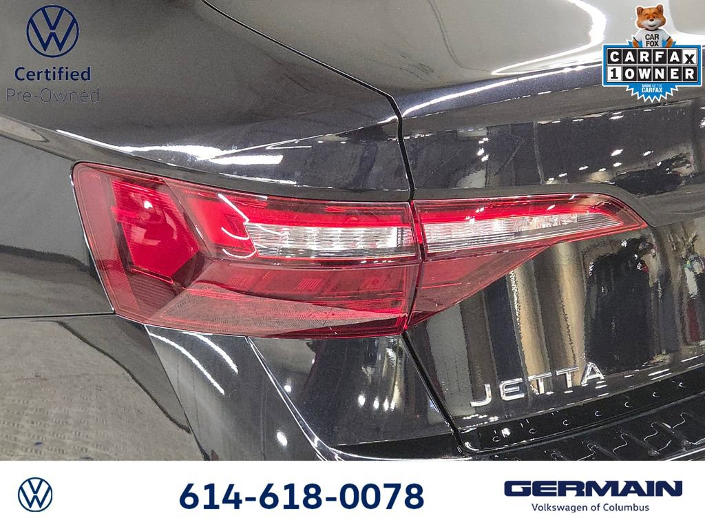 Used 2024 Volkswagen Jetta SE FWD image 16