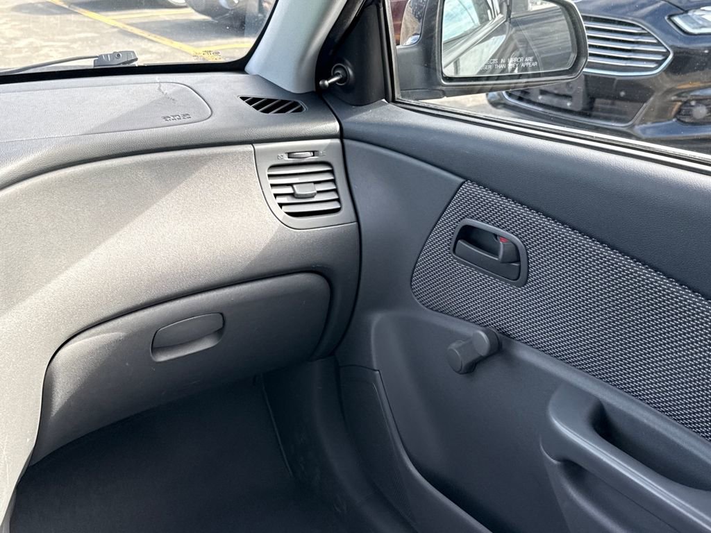 Used 2009 Kia Rio LX image 13
