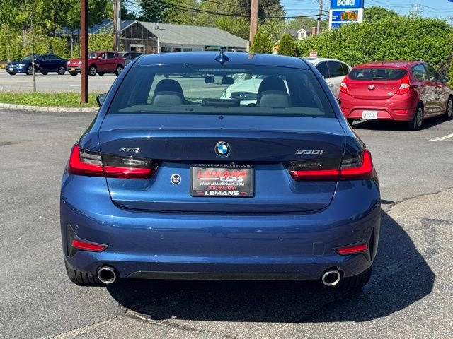 Used 2022 BMW 330i xDrive Sedan w/ Premium Package 2 image 6