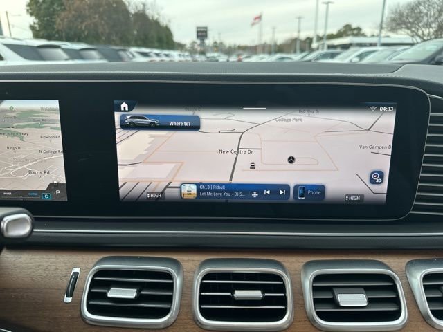 Used 2025 Mercedes-Benz GLS 450 4MATIC image 14